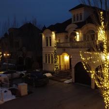 Beautiful-Christmas-lights-in-Ste-Dorothe-Laval 2