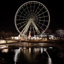 The-Christmas-tree-at-La-Grande-Roue-de-Montral 2