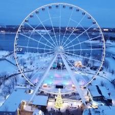 The-Christmas-tree-at-La-Grande-Roue-de-Montral 8